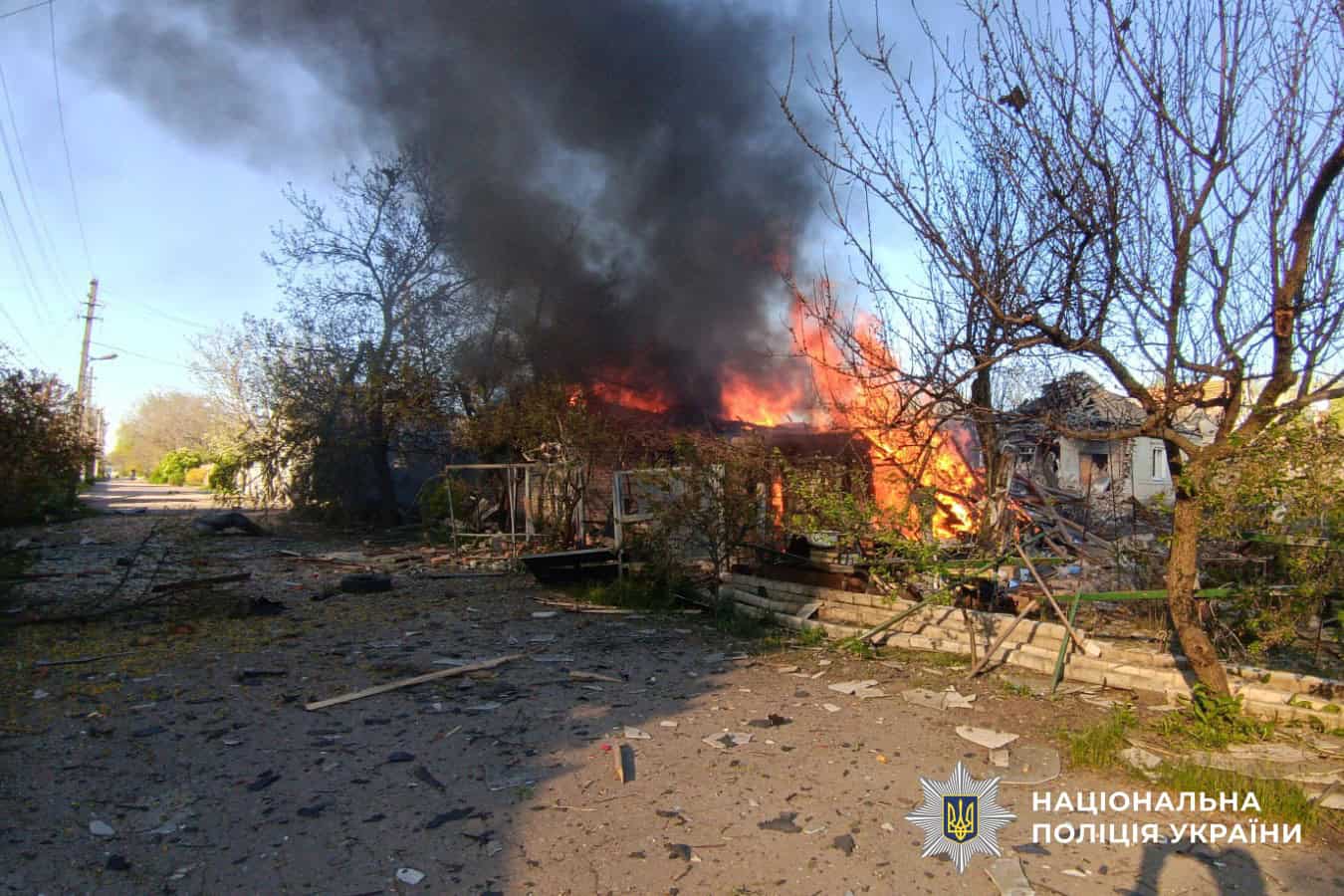 пошкоджені багатоквартирні будинки у Дружківці після авіаударів та атак дронів