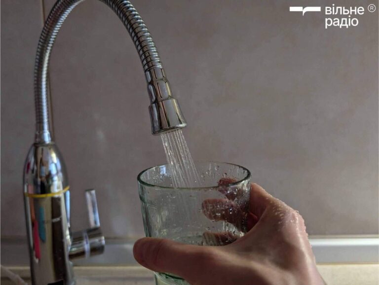 У Слов’янську частково зникла вода через знеструмлення водозабору: які райони без водопостачання