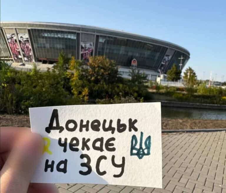 «Извини, ничего личного — я тебя сдам»: какая цена голоса сопротивления в оккупации (мнения жителей ТОТ и правозащитников)