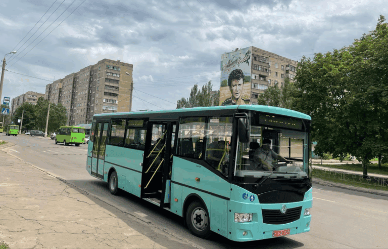 У Краматорську два автобусні маршрути тимчасово змінили схему руху: що відомо