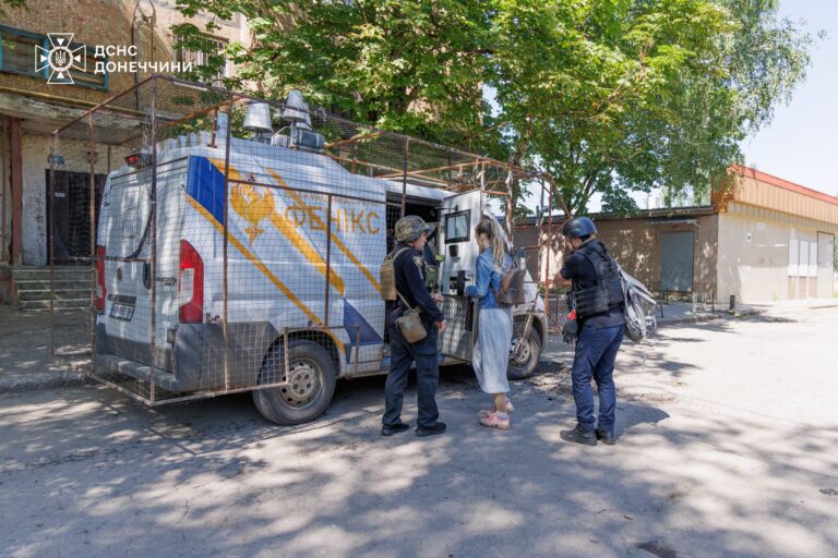 С начала лета 2026 года из Донецкой области эвакуировались более 9,5 тысячи человек (подробности)
