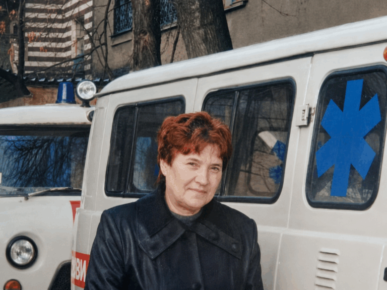 До последнего помогала людям: вспомним мариупольчанку Валентину Кожевникову, погибшую в родном городе