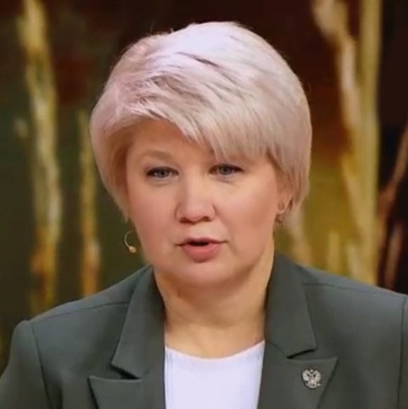 Полотно Івана Айвазовського «Біля берегів Кавказу» з фондів Маріупольського художнього музею імені Куїнджі, яке стало предметом справи про передачу культурних цінностей окупантам