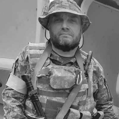 “Він прагнув врятувати кожне життя”: згадаймо бойового медика Єгора Желніна, який загинув, прикриваючи пораненого побратима