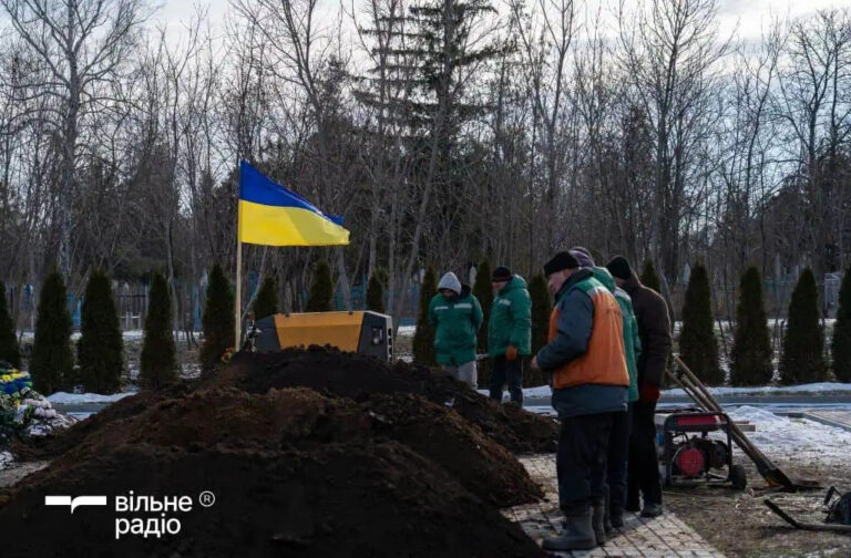 Перезахоронение подальше от фронта: как и при каких обстоятельствах это можно сделать