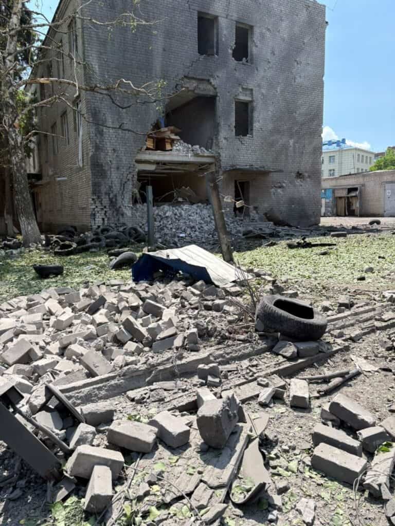 Российские войска атаковали Славянск 8 июня: есть раненые