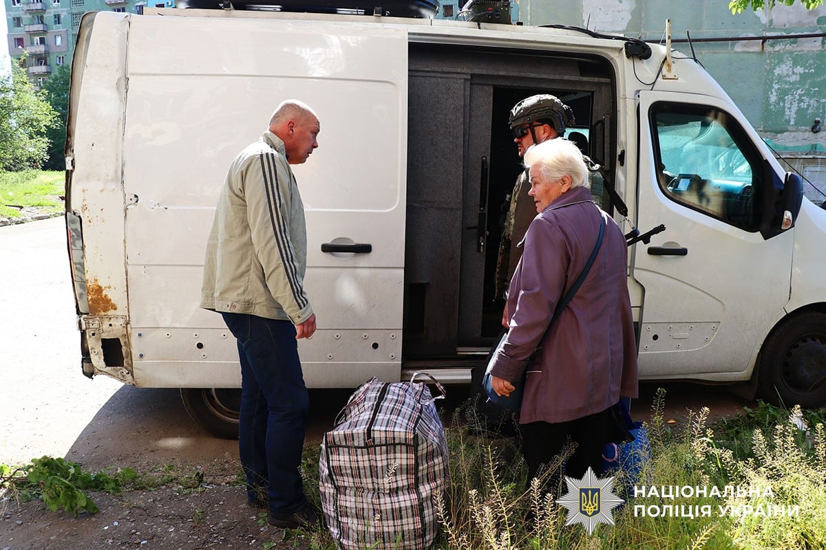 З прифронтової Дружківки евакуювали пʼятьох людей, серед них — підліток