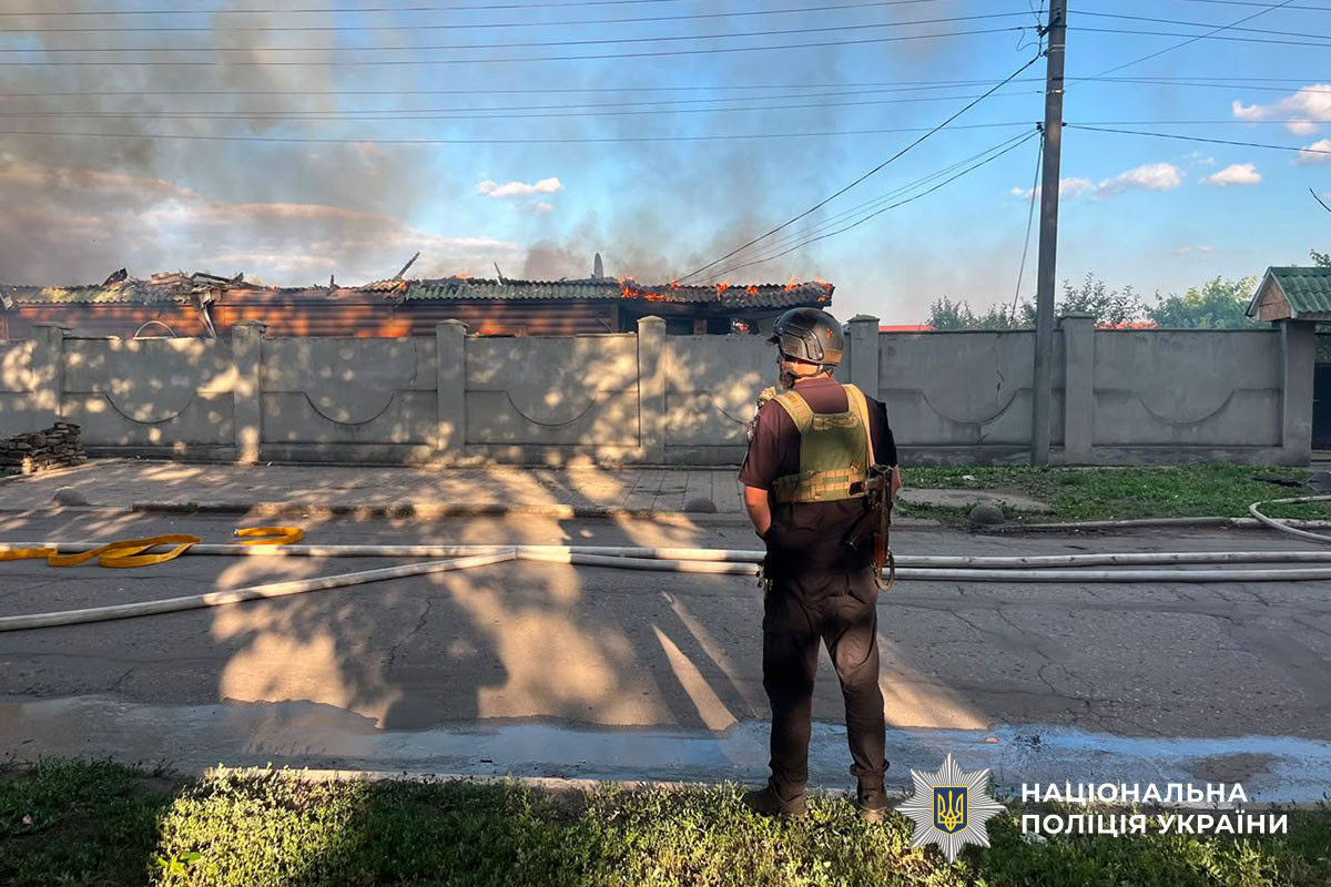 Наслідки російського обстрілу Дружківки, де поранені четверо цивільних