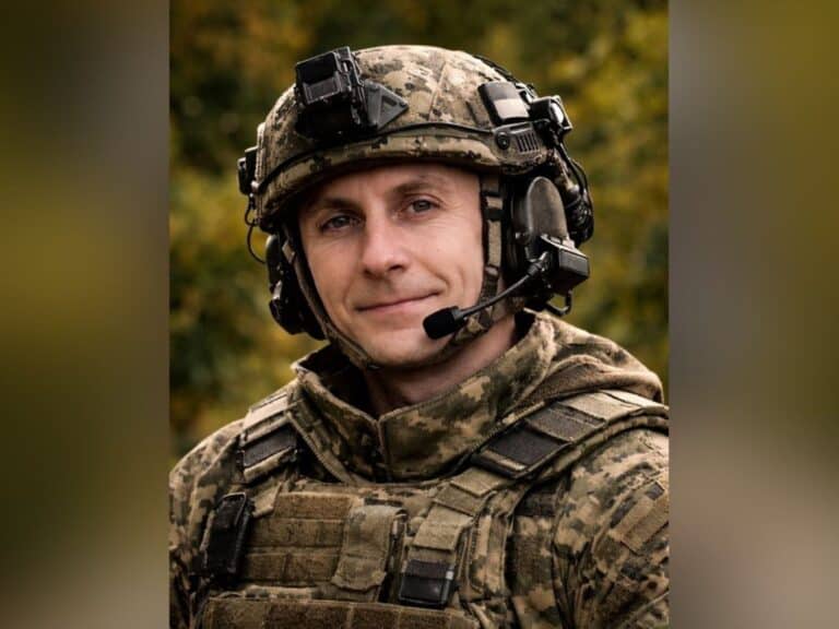 Планировал поехать с дочерью в Карпаты: вспомним военного Романа Гармаша, погибшего под Бахмутом