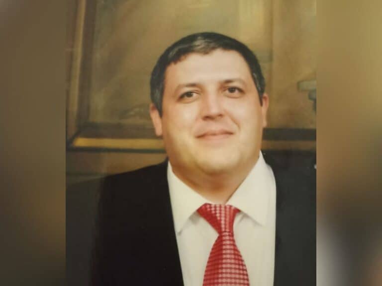 Залишався з бабусею: згадаймо маріупольця Олексія Воскривенка, який загинув у рідному місті