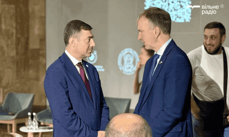Омбудсман Дмитро Лубінець поспілкувався з військовополоненими під час обміну: що відомо