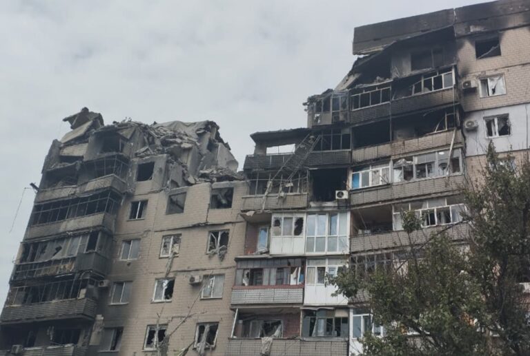 Окупанти обстріляли Дружківку та Миколаївку: 4 цивільних загинули, ще 7 поранено