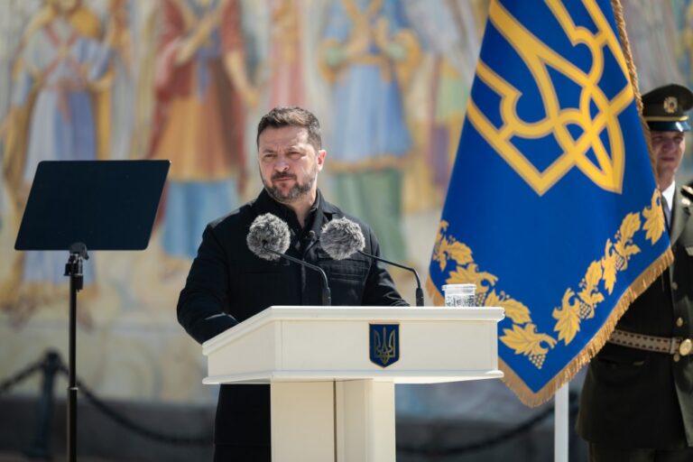 Кириченко, Левченко, Новак і Руднєва: чотирьох представників Донеччини відзначили орденами до Дня державності