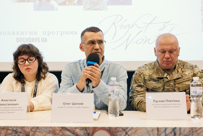 Зображення до посту: Чи може військо стати другим шансом? Що говорять колишні засуджені, командири та правозахисники про службу після звільнення