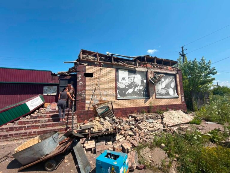 Одна людина дістала поранень через російську атаку на Словʼянськ