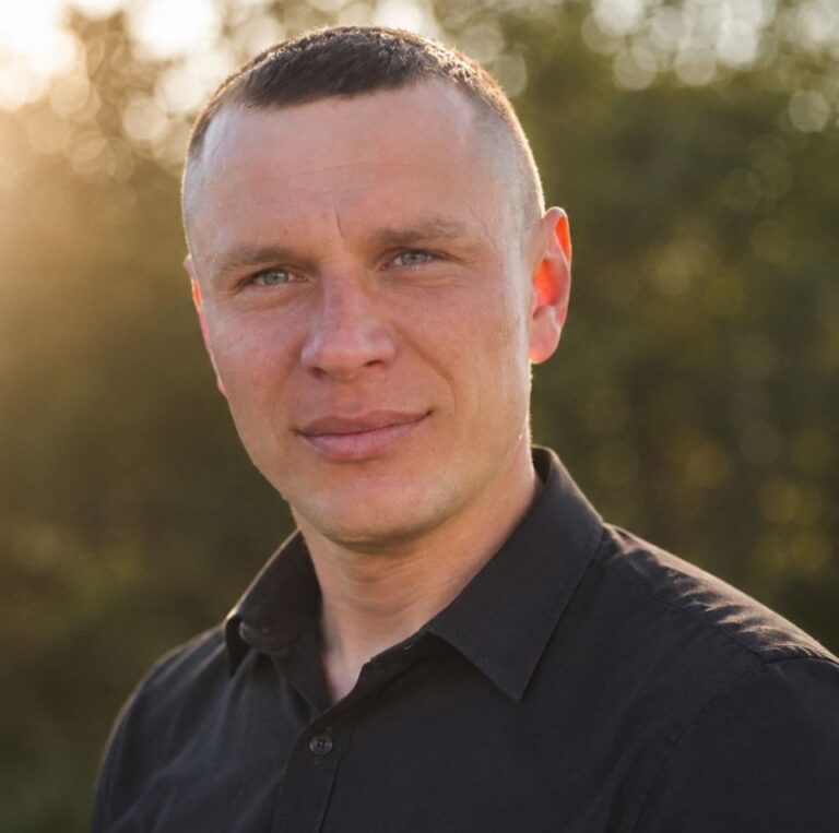 “Він усе вмів, мав золоті руки і нікому не відмовляв у допомозі”: згадаймо захисника зі Львівщини Мар’яна Стасіва
