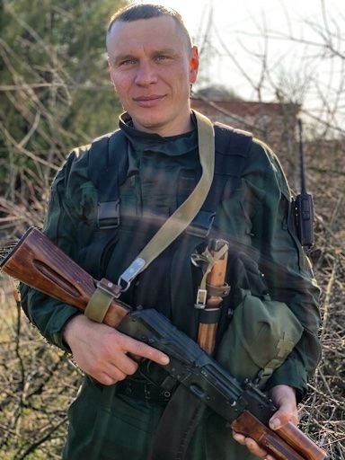 “Він усе вмів, мав золоті руки і нікому не відмовляв у допомозі”: згадаймо захисника зі Львівщини Мар’яна Стасіва 2