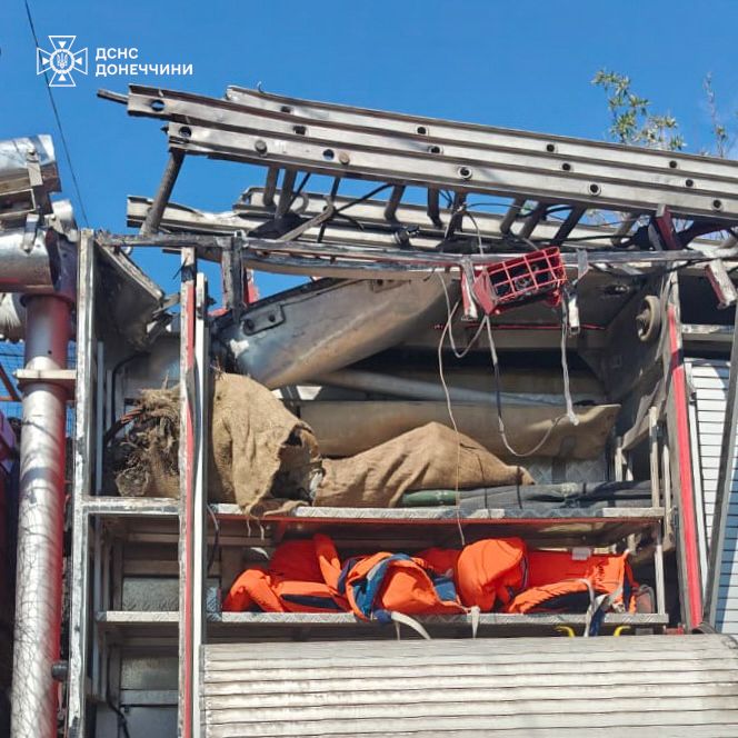 Росіяни вдарили по рятувальниках у Новодонецькому 6 липня: що відомо