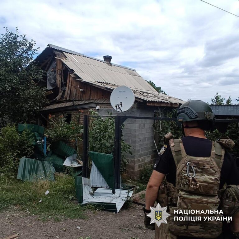 Пятеро человек погибли, шестеро получили ранения в результате ударов России: за сутки 18 июля в Донецкой области (СВОДКА)