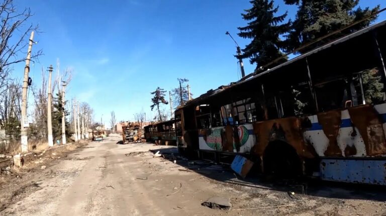 В Бахмутской ВА реорганизуют три коммунальных предприятия и присоединяют их к другим (подробности)
