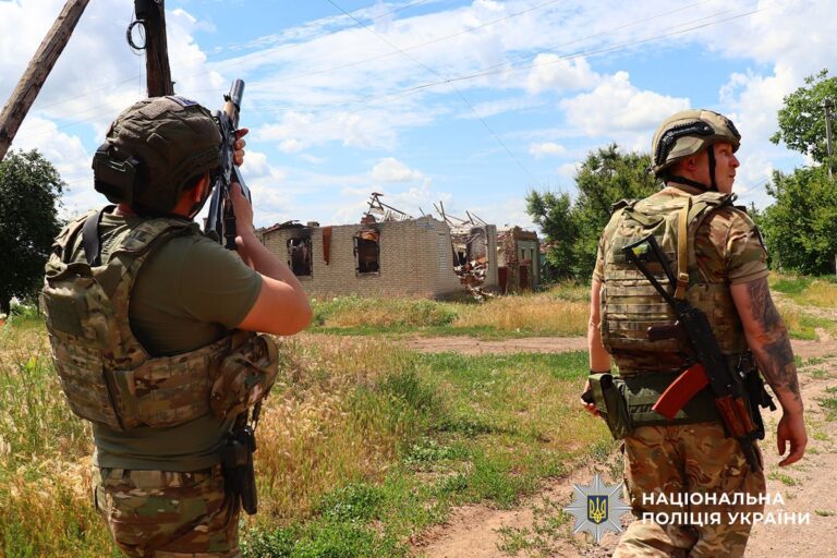 «С третьей попытки удалось уехать»: из Дружковки эвакуировали четырёх маломобильных людей и собаку