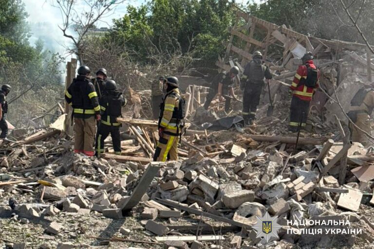 За добу на Донеччині загинули троє цивільних, поранені — 14: як минуло 15 липня в регіоні (ЗВЕДЕННЯ)