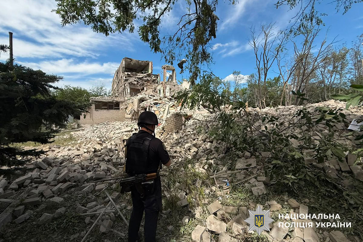 Пошкоджений житловий будинок у Дружківці після російської атаки