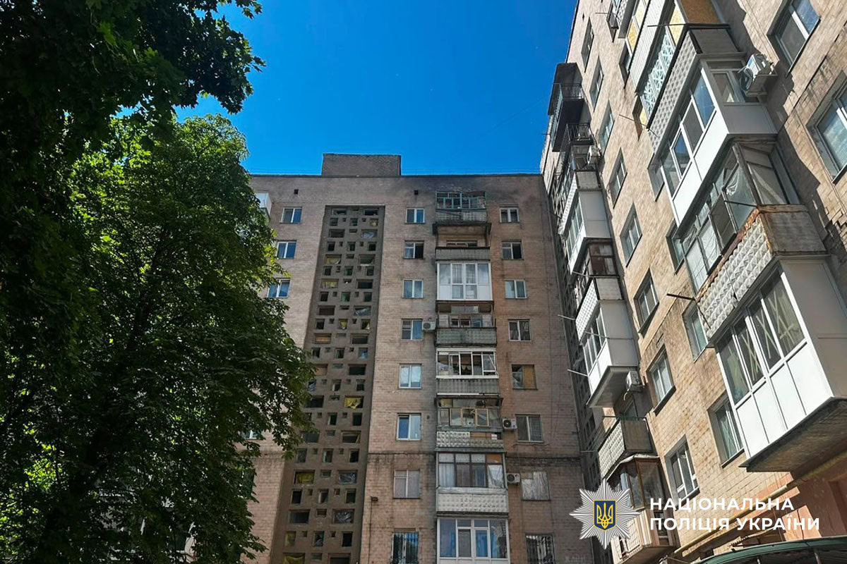 Руйнування у Слов’янську після ударів трьома авіабомбами та FPV-дроном