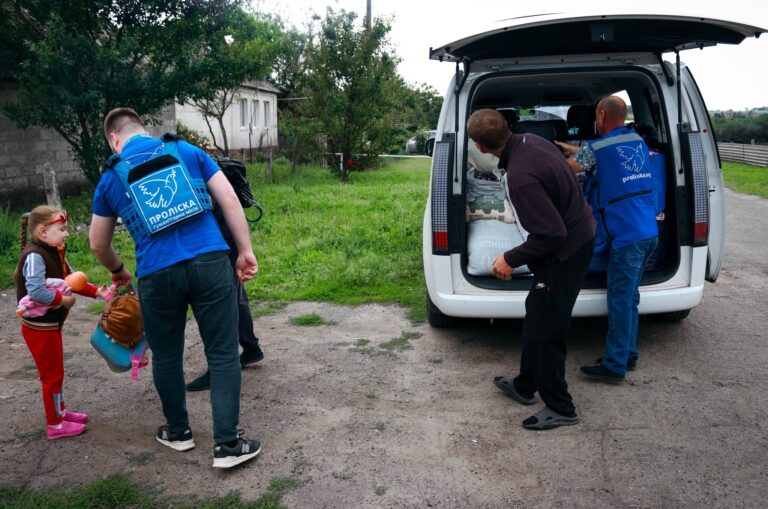 Заявок на евакуацію родин з дітьми Донеччини з речима стало майже вдвічі більше, — “Проліска”
