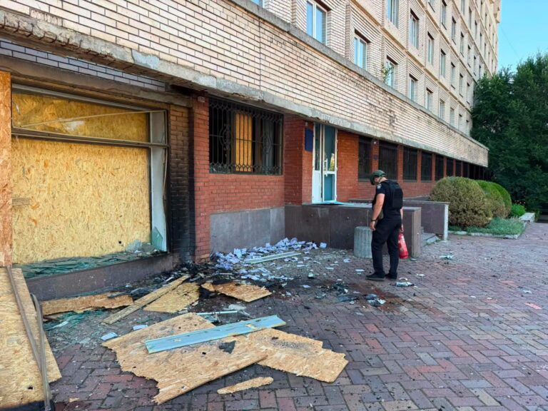 Россияне нанесли 11 ударов по Славянской громаде за сутки: двое раненых