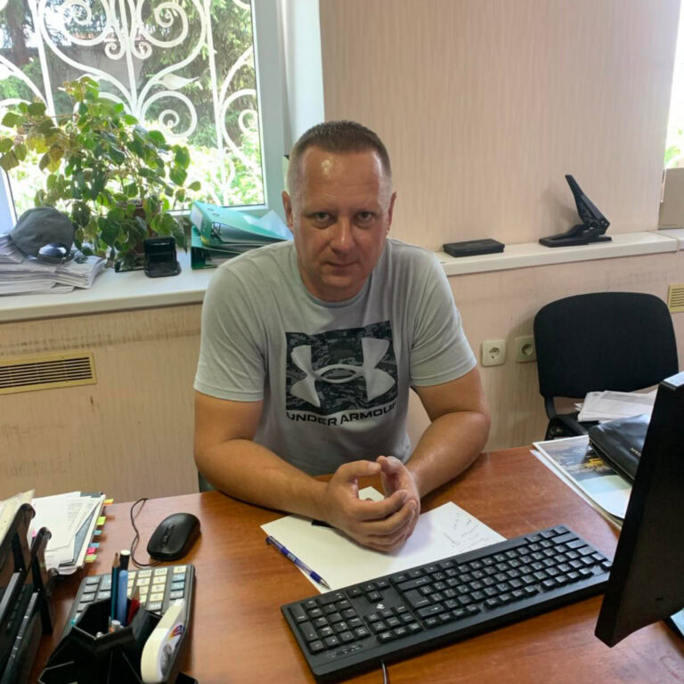 “Я не бачу в цьому сенсу”: депутат Бахмутської міськради — про роботу обранців під час відкритої війни