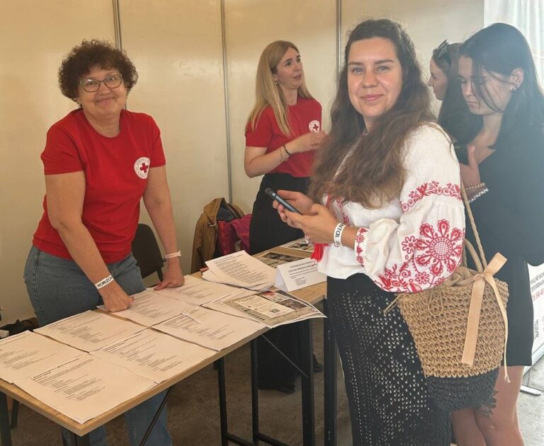 Переселенців і місцевих у Дніпрі та області запрошують безкоштовно опанувати новий фах: як долучитися