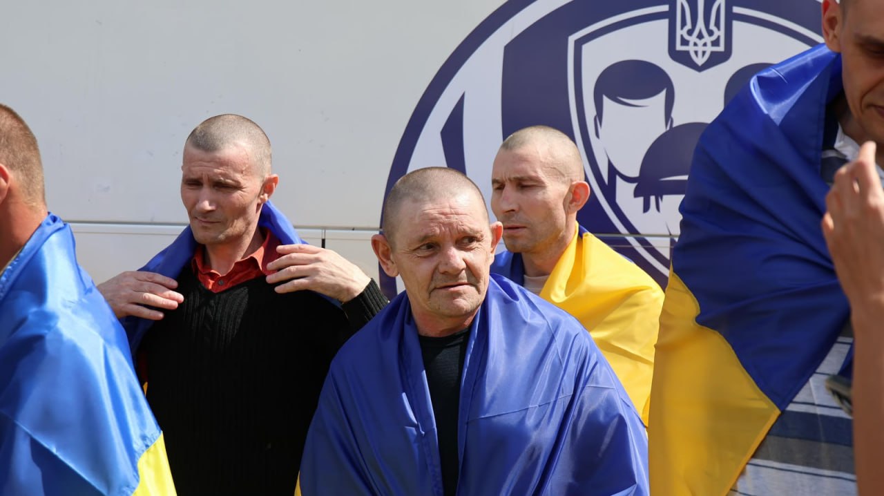 Україна та Росія провели обмін полоненими у форматі “103 на 103”