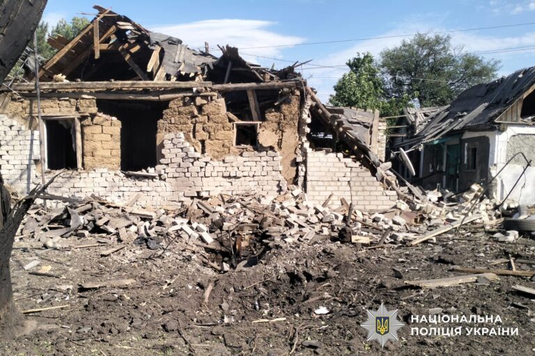 За сутки погибли двое гражданских жителей, семеро получили ранения: как прошло 12 августа на Донетчине (СВОДКА)