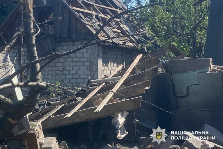 На Донеччині 10 серпня загинули двоє цивільних, поранені ще дев’ятеро: як минула доба в регіоні (ЗВЕДЕННЯ)