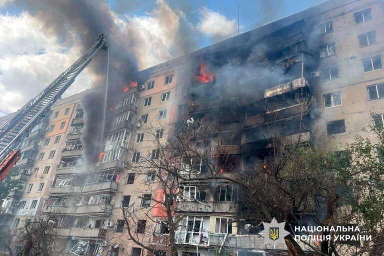 Одна цивільна людина загинула, ще семеро дістали поранень. Як минула доба на Донеччині (ЗВЕДЕННЯ)