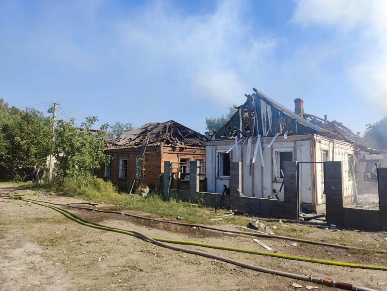 Росіяни обстріляли Билбасівку: одна цивільна загинула, двоє поранені
