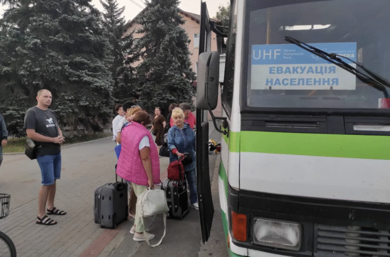 Через посилення обстрілів на Донеччині на 20% побільшало заявок на евакуацію, — “Проліска”
