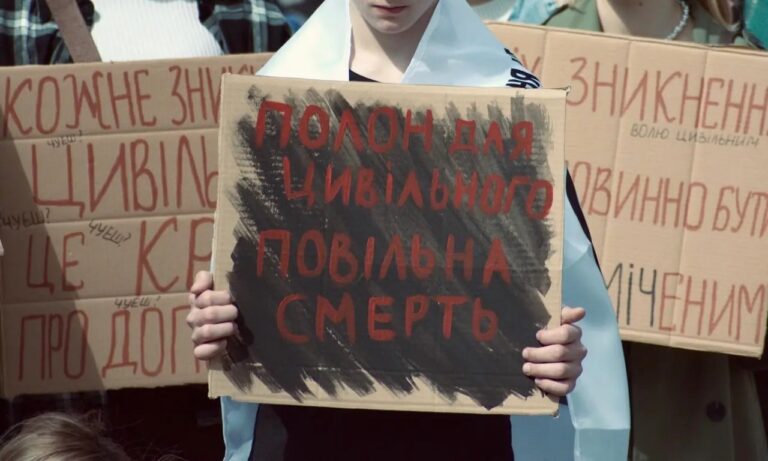 Цивільним після російського полону почали допомагати, але системи все ще немає: чого бракує і чому