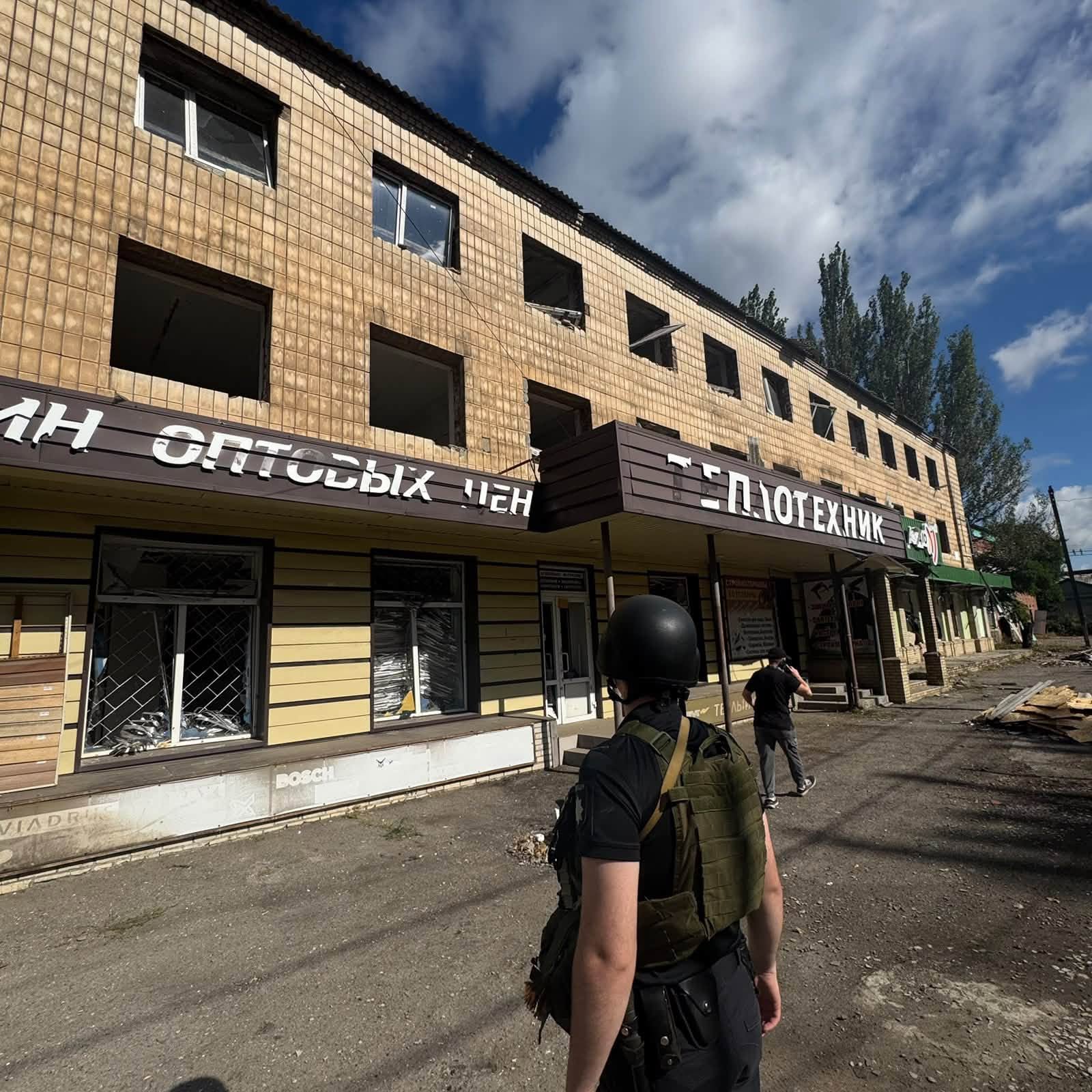 Росіяни тричі били по Словʼянську 7 вересня: є поранений