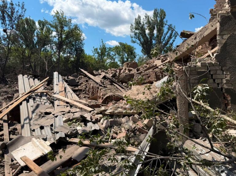 Російські військові обстріляли Слов’янськ — загинули двоє людей, одна поранена
