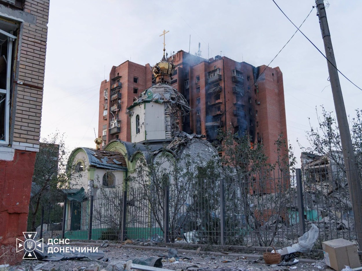 Зруйнований російським ударом православний храм у Краматорську
