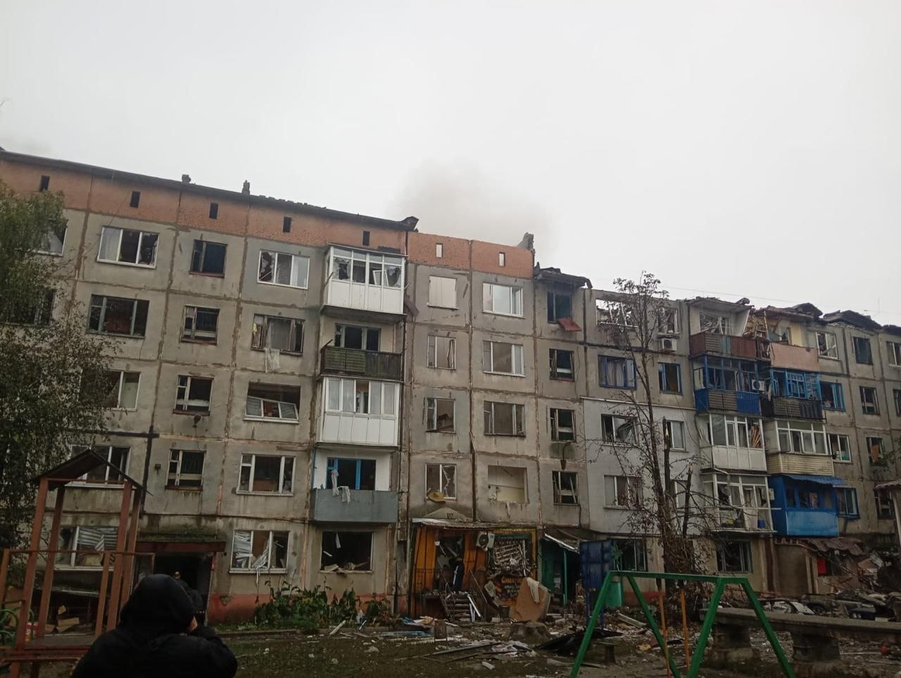 Росіяни масовано вдарили по Олександрівці 23 вересня: є загиблі, серед поранених — дитина