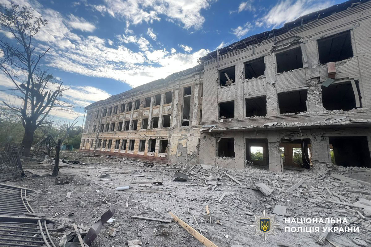 Пошкоджений будинок у Краматорську після російського обстрілу 2 вересня