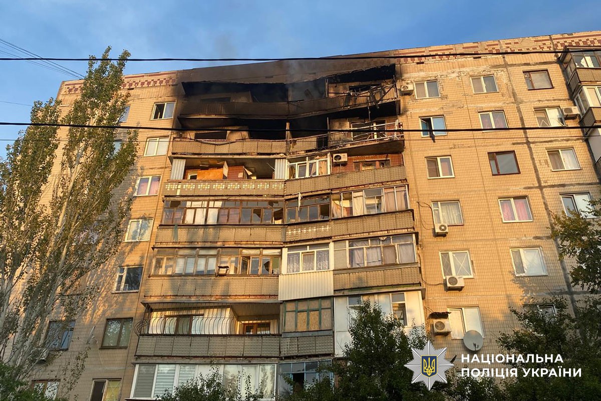 Пошкоджений будинок після російської атаки у Веселій Горі
