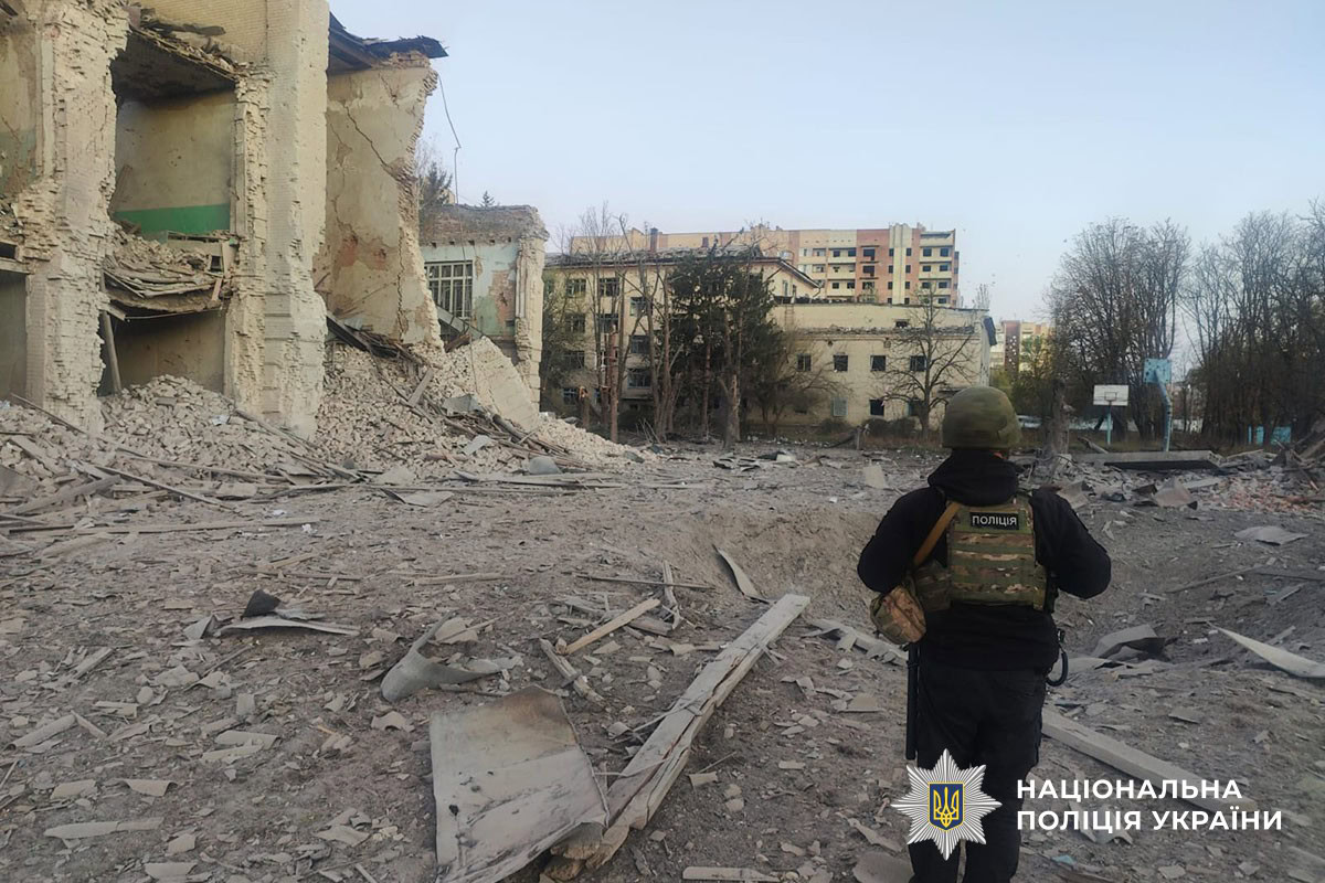 Російські війська атакували 12 населених пунктів Донеччини за добу